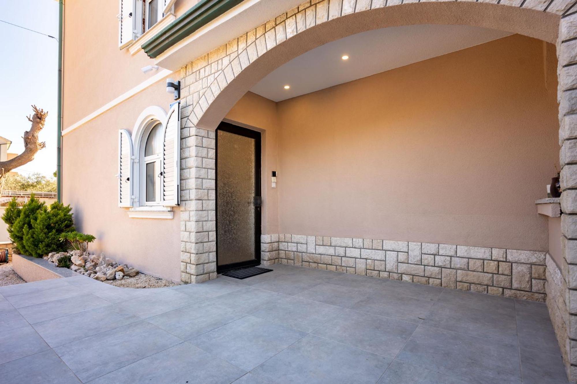 Apartments Casa Barbara Rab Town Exteriér fotografie